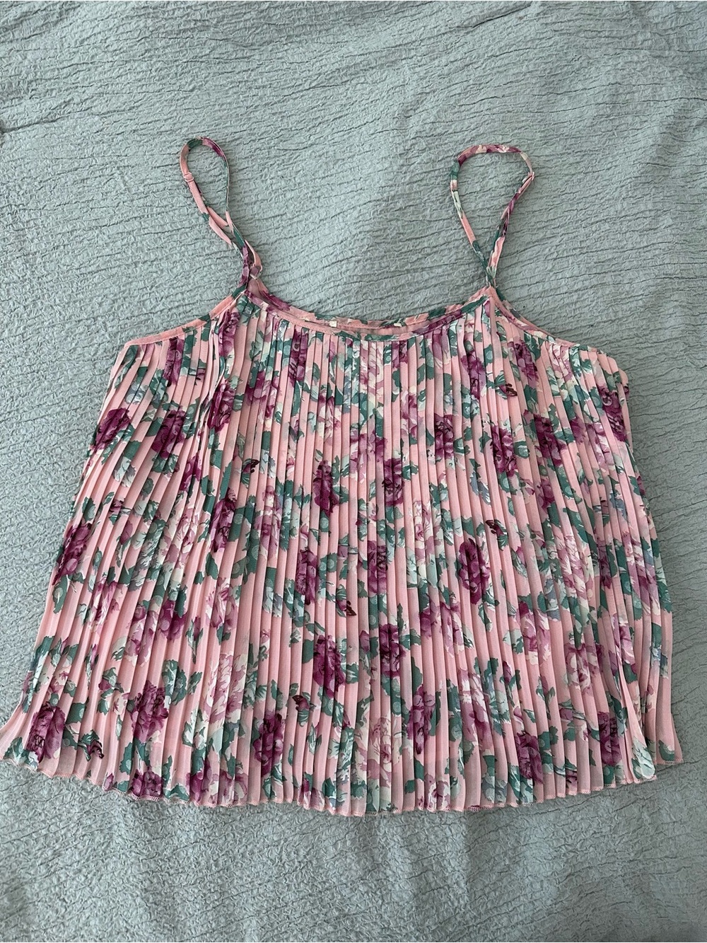 Forever 21 Pink Floral Pleated Camisole